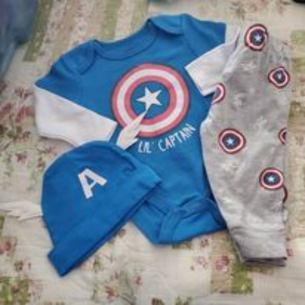 Captain American Baby Set Size 3-6 mo
